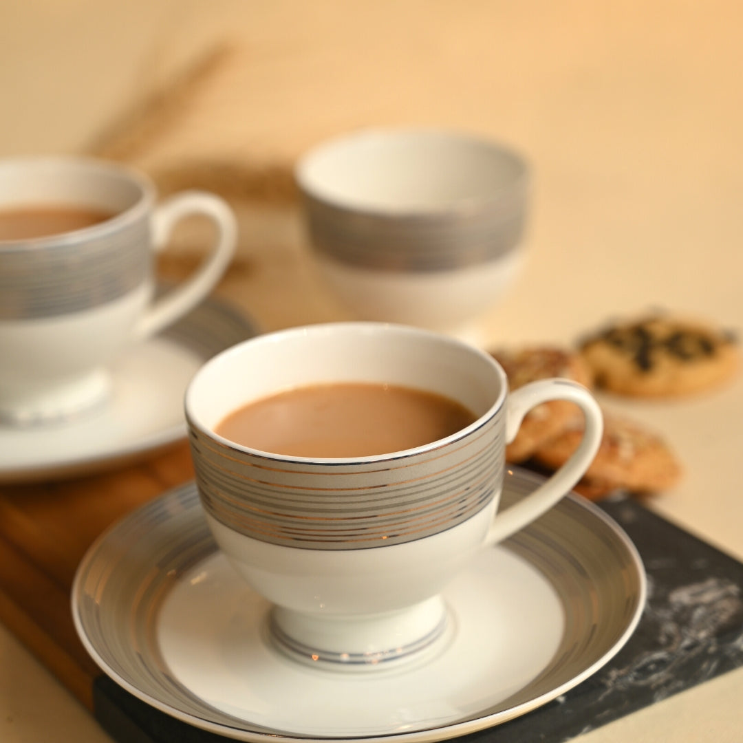 Linear Cup and saucer set of 6